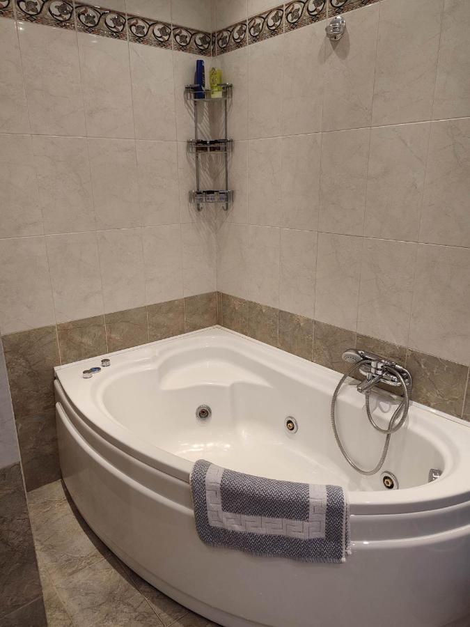 Old City View Apartment Volos Ngoại thất bức ảnh